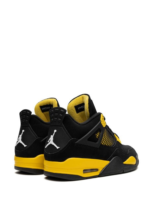 Air Jordan 4 Retro “Thunder 2023”