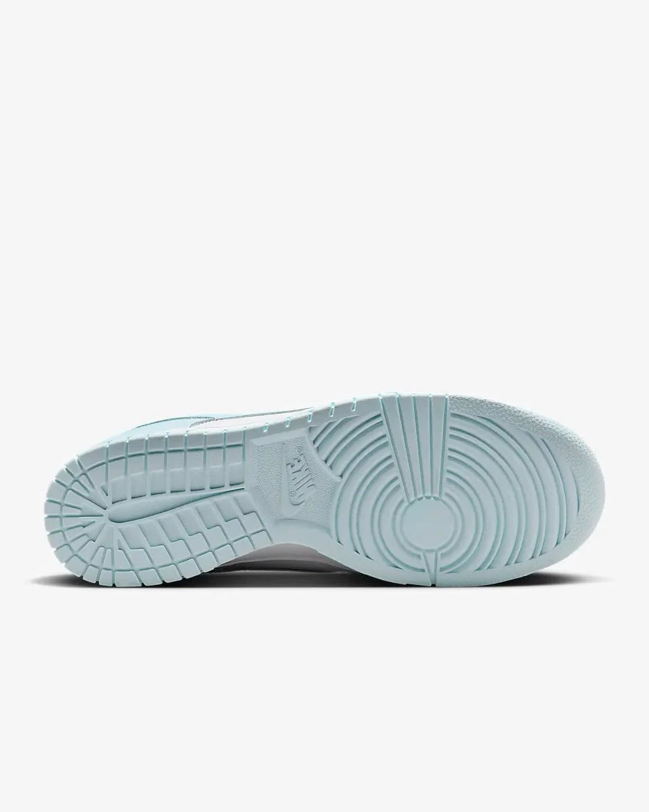 Nike Dunk Low “Glacier Blue”