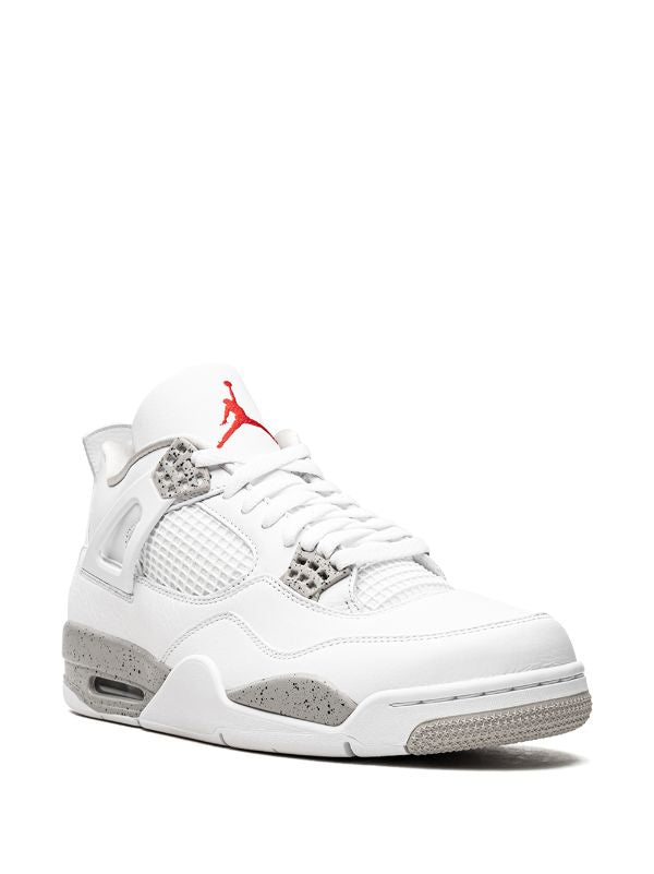 Air Jordan 4 Retro “White Oreo”