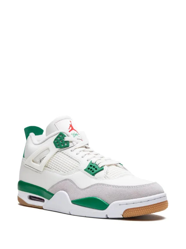 Air Jordan 4 “SB Pine Green”