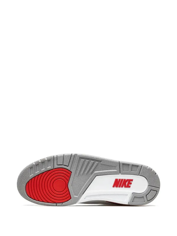 Air Jordan 3 Retro OG “Fire Red 2022”