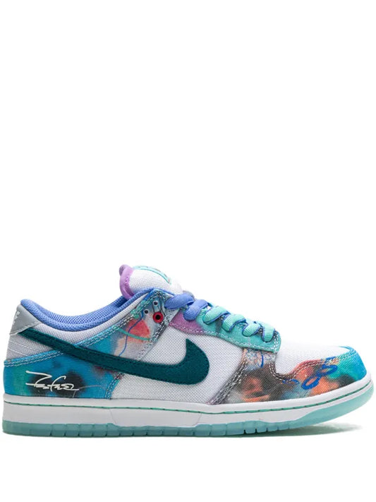 Nike x Futura Laboratories SB Dunk Low