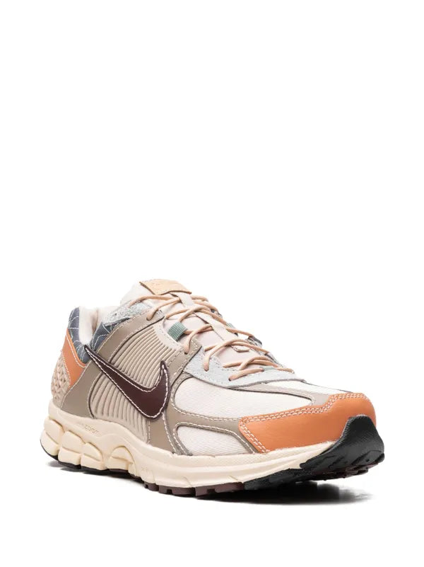Nike Zoom Vomero 5 “Sanddrift/Muslin/Khaki/Earth